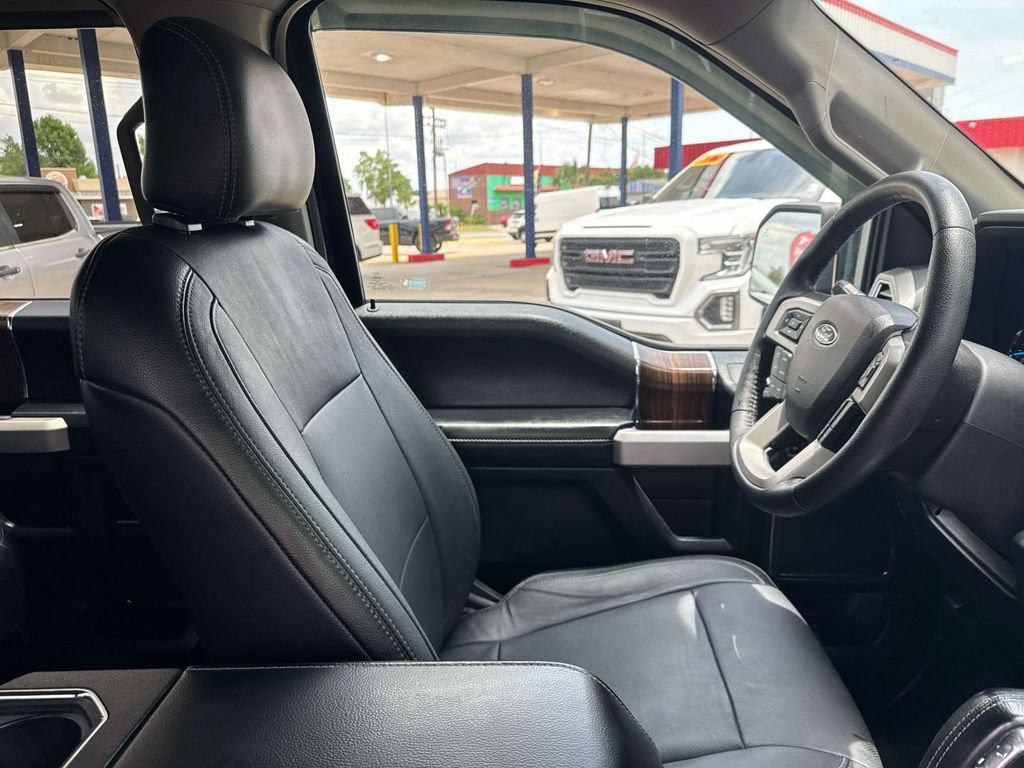 Used 2015 Ford F150 Lariat w/ Equipment Group 502A Luxury AWD/4WD image 12