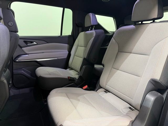 Certified 2025 Chevrolet Traverse LT image 28