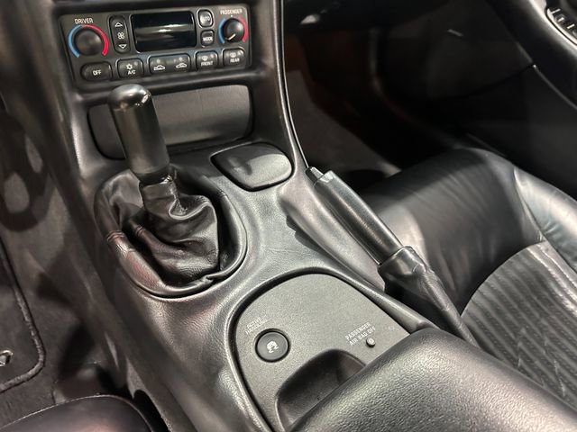 Used 2001 Chevrolet Corvette Z06 w/ Memory Pkg image 14