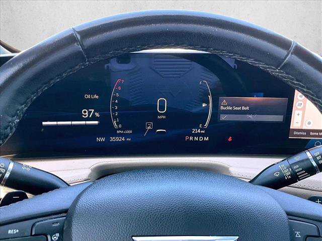 Used 2024 Cadillac XT4 Luxury w/ Cold Weather Package image 22