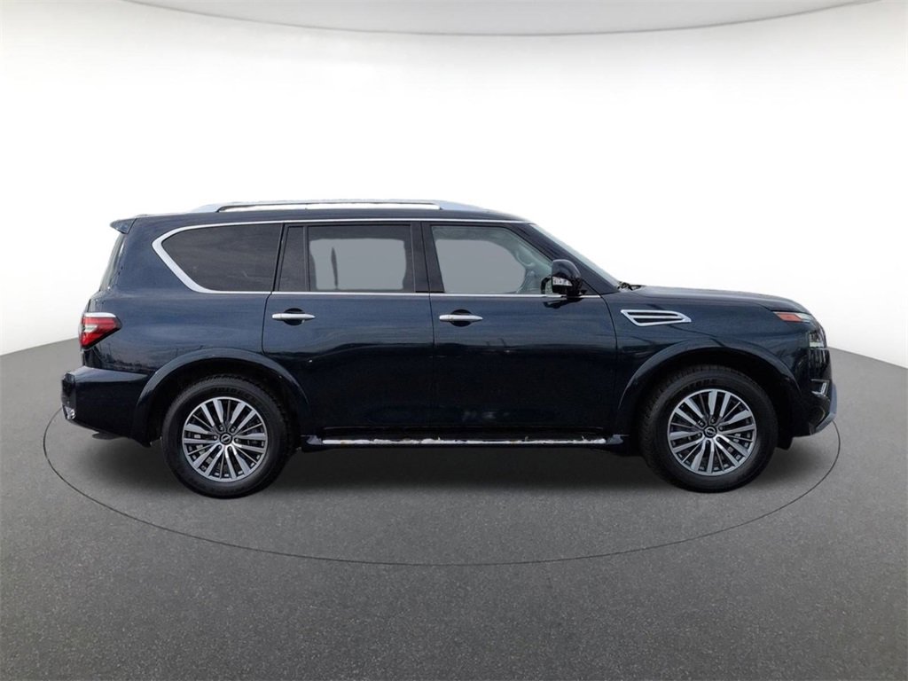 Used 2024 Nissan Armada SL w/ Captain's Chairs Package image 4