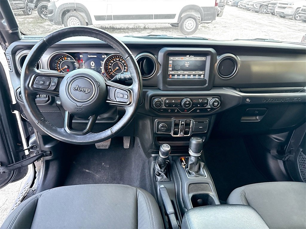 Used 2021 Jeep Wrangler Unlimited Sport image 24