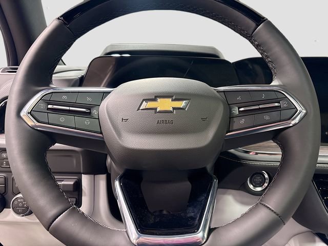New 2025 Chevrolet Suburban Premier AWD/4WD image 14