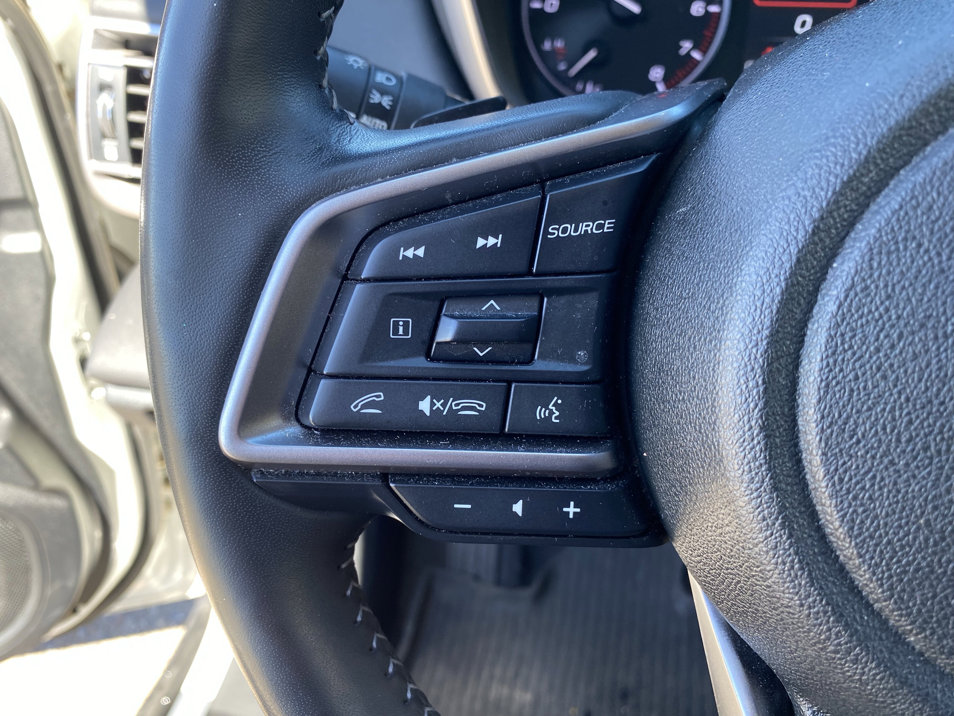 Used 2023 Subaru Outback Touring image 26