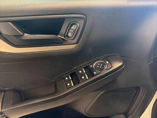 Used 2022 Ford Escape SE w/ Convenience Package image 8