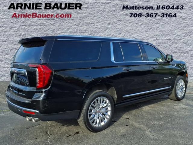 Used 2023 GMC Yukon XL Denali AWD/4WD image 7