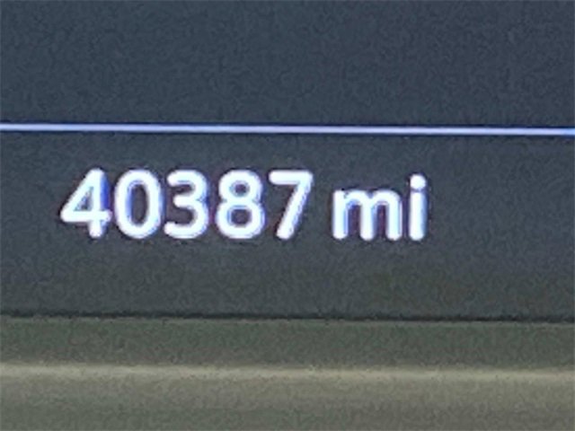 Used 2021 Cadillac XT4 Sport w/ Cold Weather Package image 19