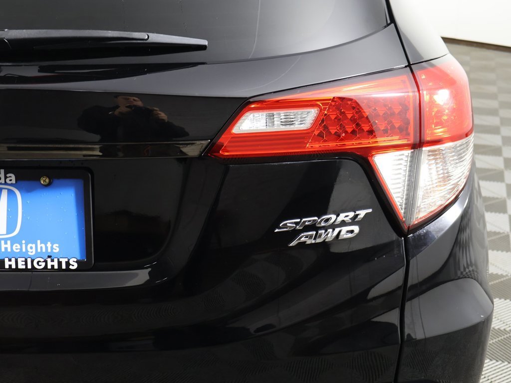 Used 2021 Honda HR-V Sport image 13
