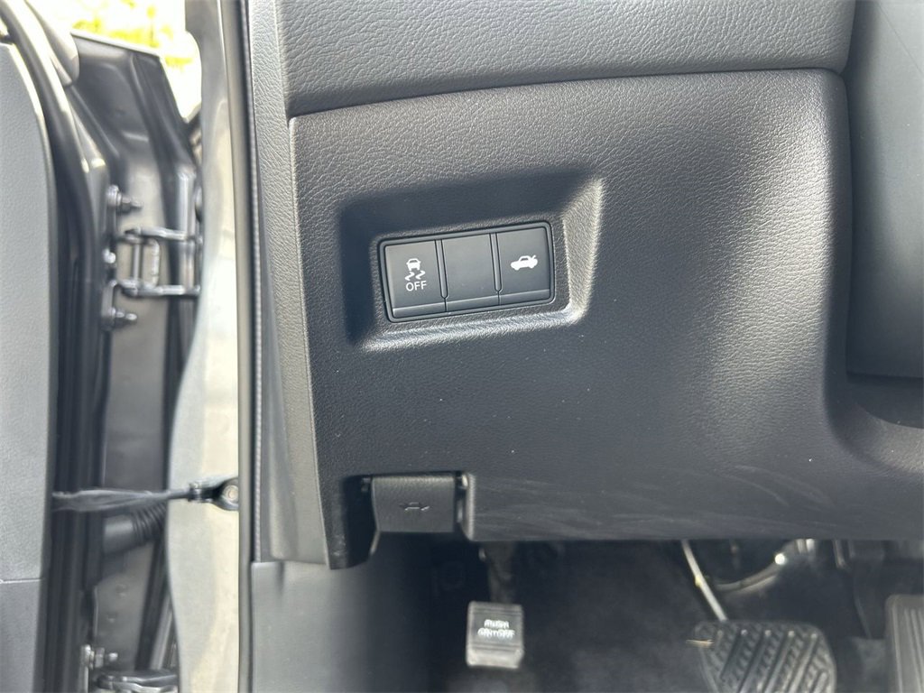 Certified 2023 INFINITI Q50 Luxe w/ Cargo Package image 17