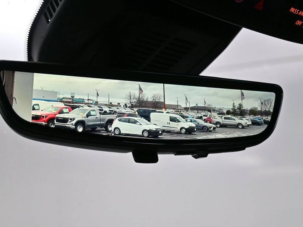 New 2026 Chevrolet Equinox LT w/ Convenience Package II image 22