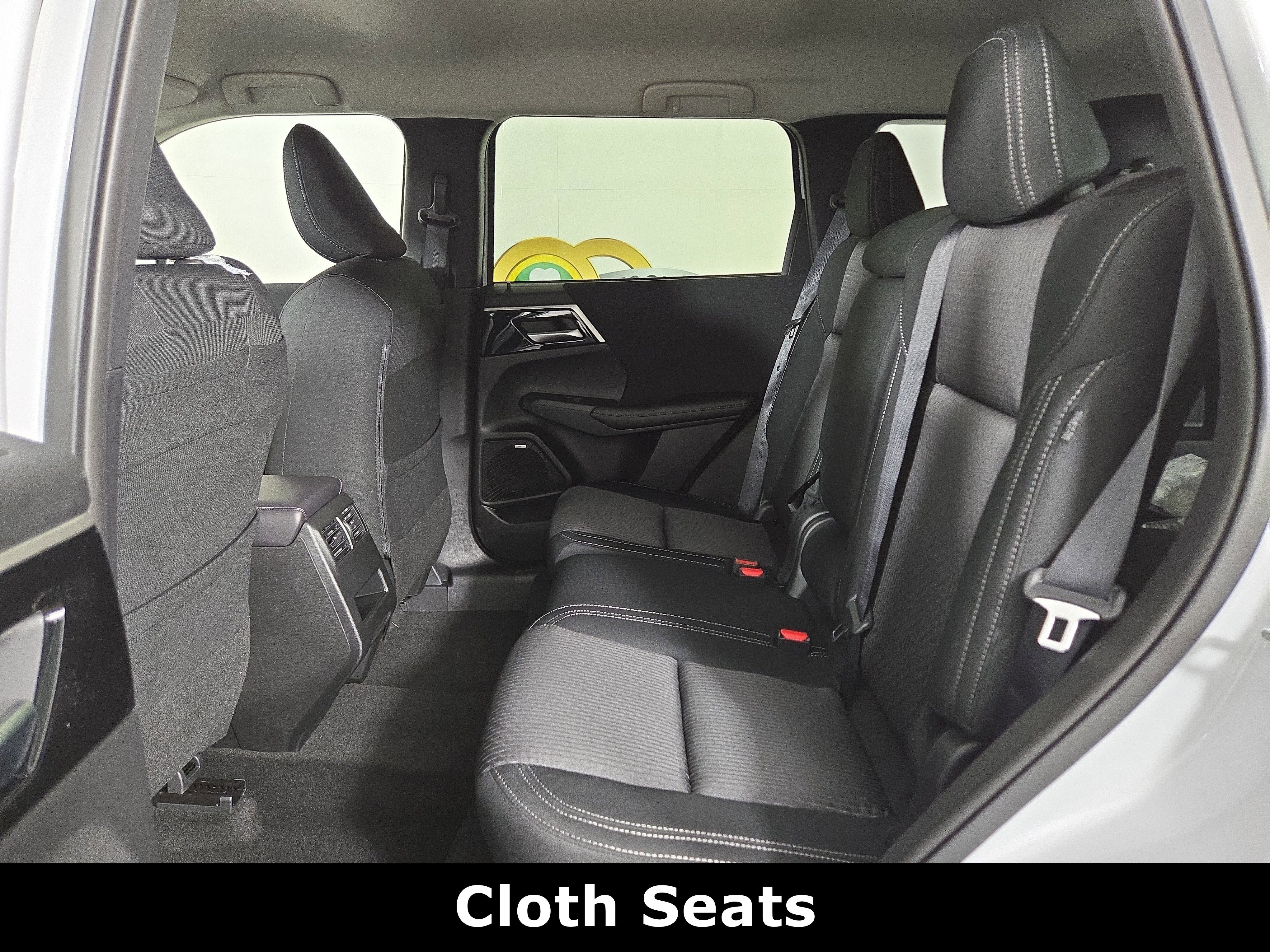 New 2026 Mitsubishi Outlander ES image 11