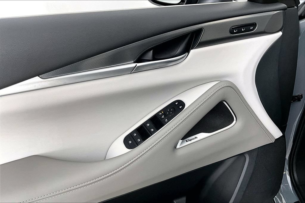 New 2027 INFINITI QX60 Luxe w/ Cargo Package FWD image 25