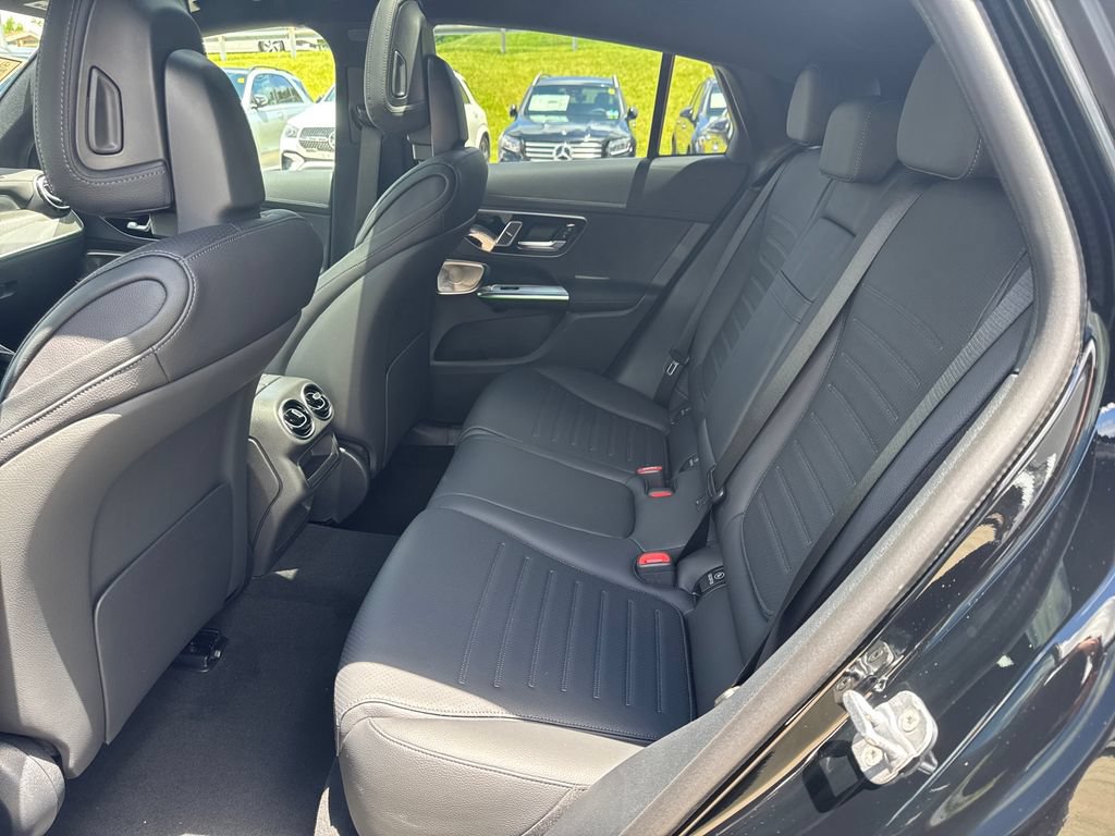 New 2026 Mercedes-Benz GLC 300 4MATIC image 30