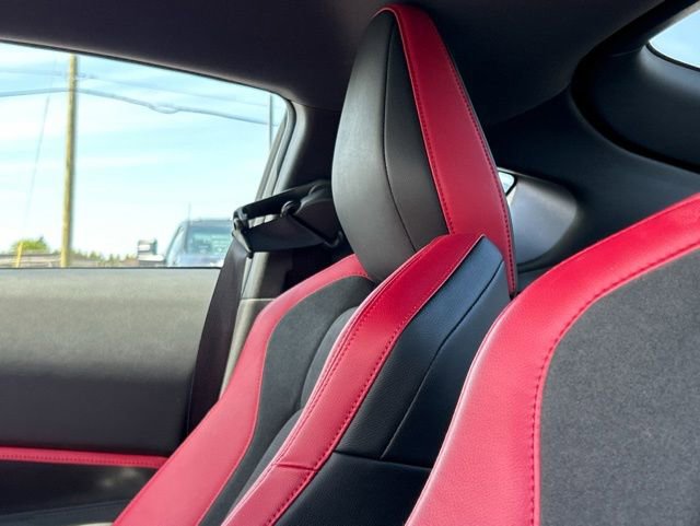 Used 2024 Nissan Z Performance w/ Floor Mat Package RWD image 30