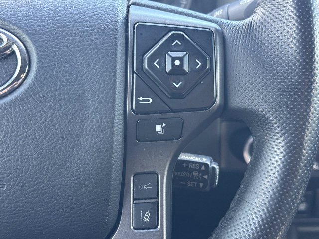 Used 2023 Toyota Tacoma TRD Off-Road w/ Technology Package AWD/4WD image 22