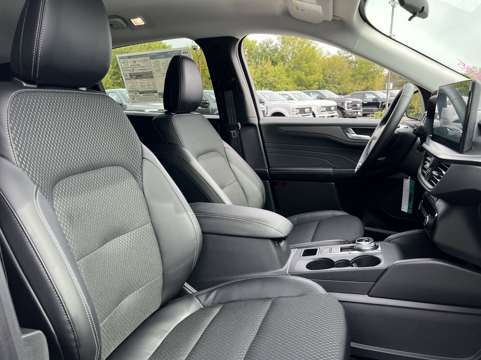 New 2026 Ford Escape SE image 26