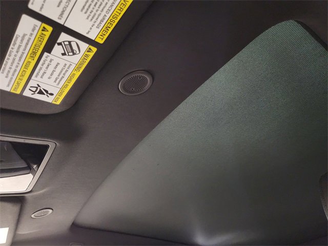 Used 2023 Land Rover Range Rover Evoque R-Dynamic SE image 25