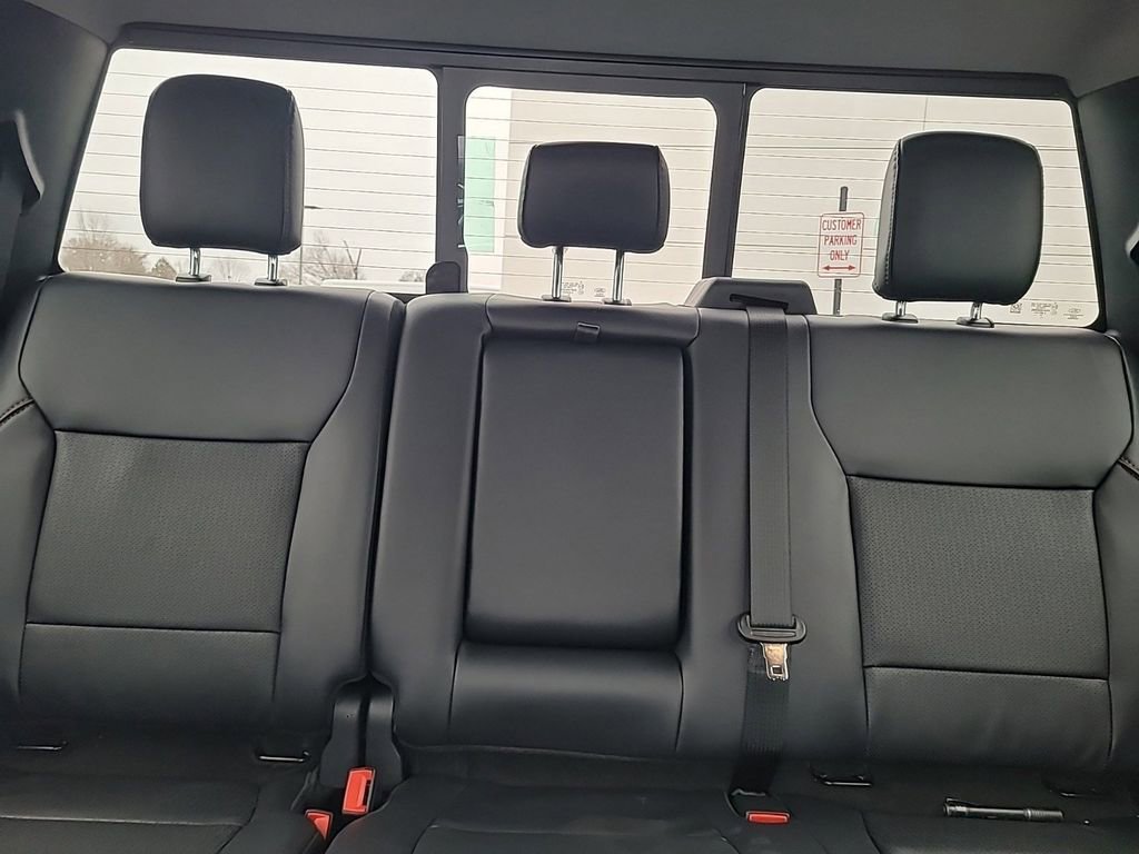 New 2025 Ford F250 Lariat w/ Lariat Ultimate Package image 24