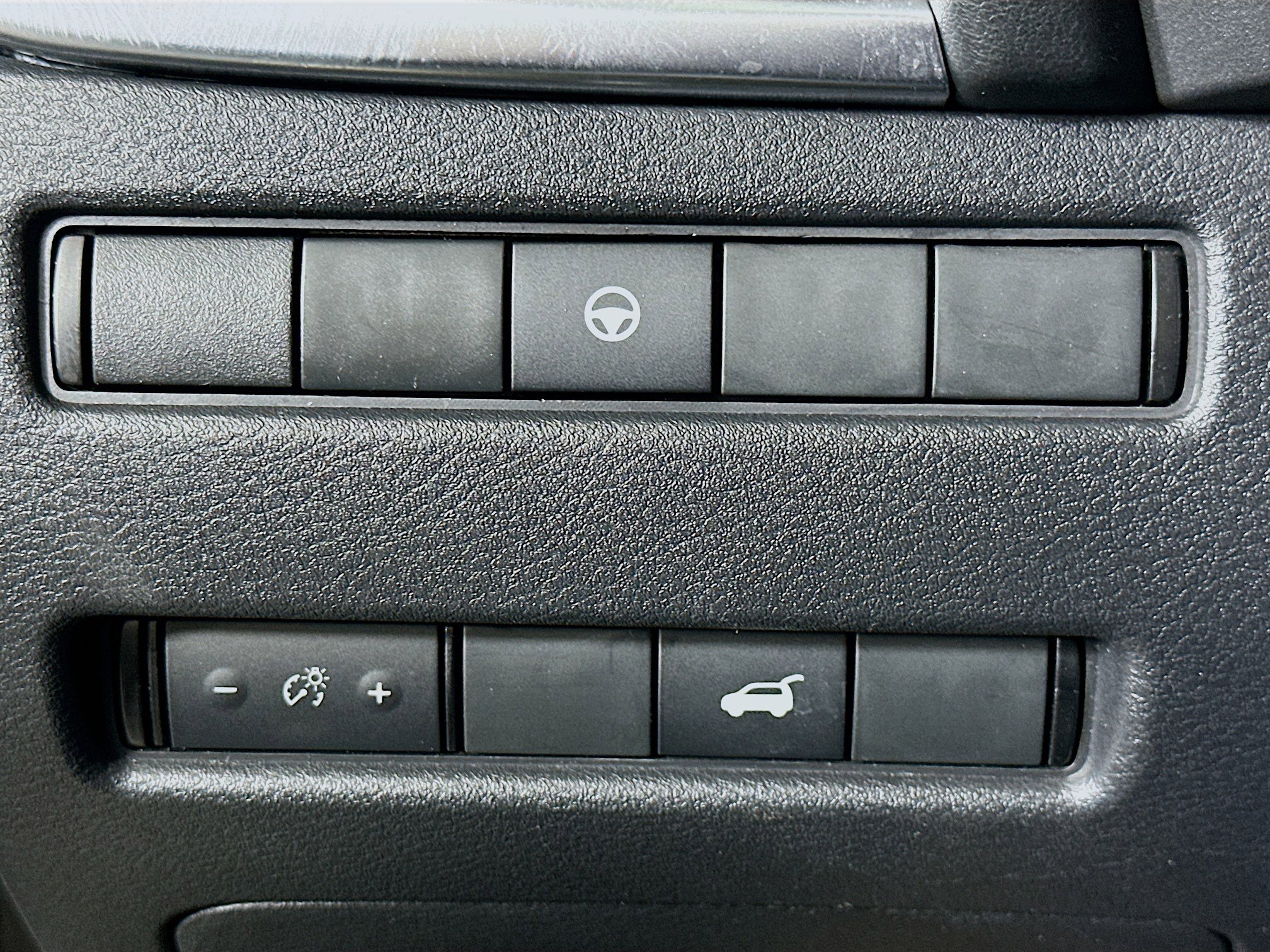 Used 2023 Nissan Rogue SL w/ SL Premium Package image 17