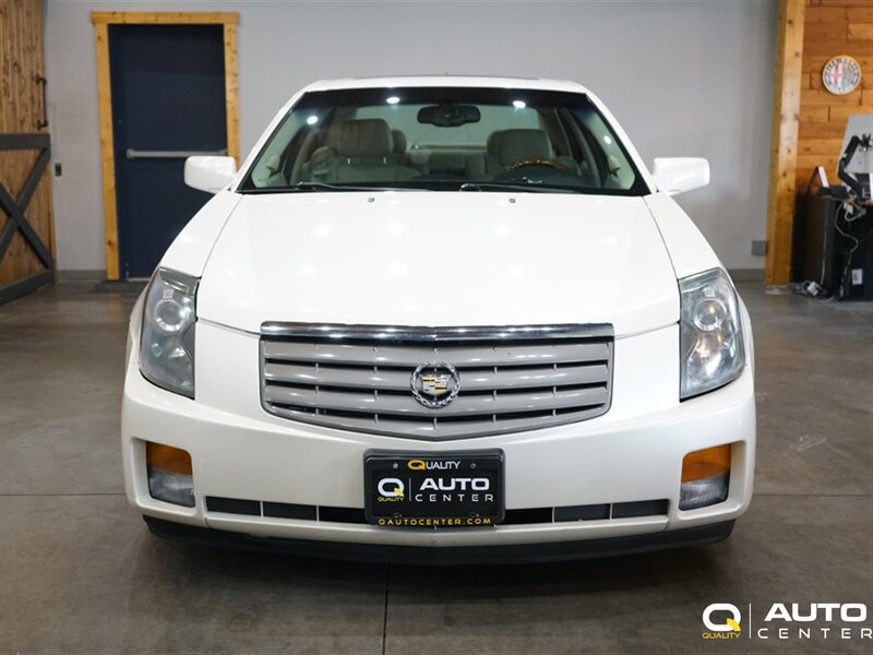 Used 2005 Cadillac CTS 3.6 w/ Luxury Package RWD image 2