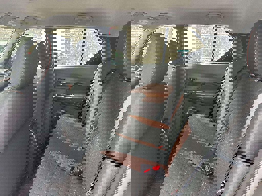 Certified 2024 Nissan Kicks SR image 8