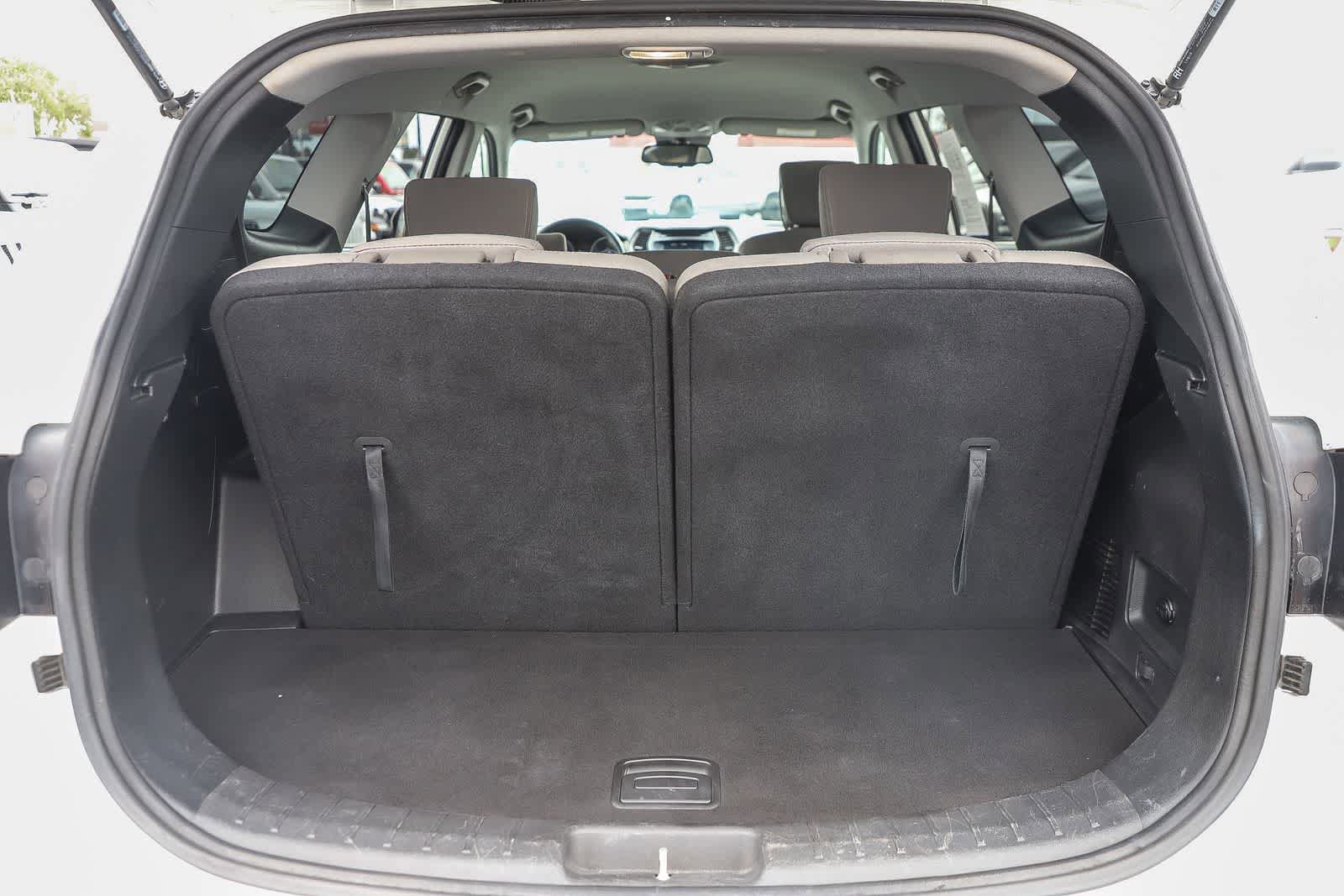 Used 2018 Hyundai Santa Fe SE FWD image 23