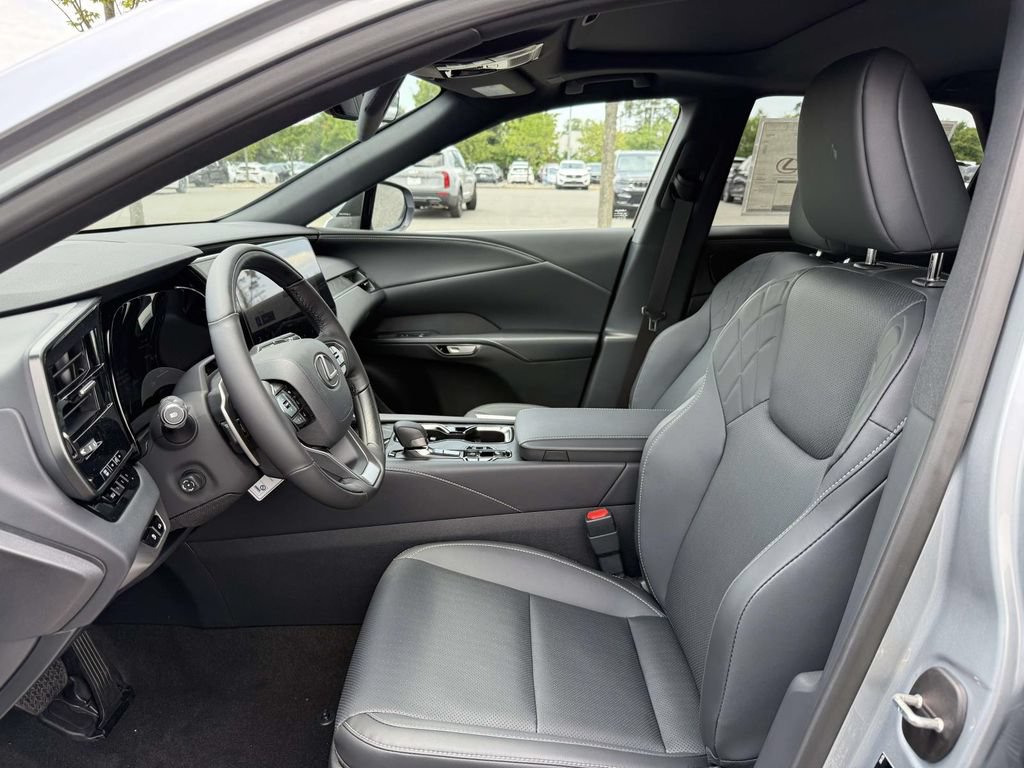 New 2026 Lexus RX 450h AWD image 12