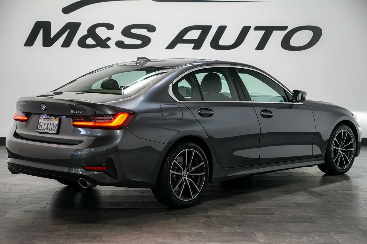 Used 2022 BMW 330i Sedan RWD image 5