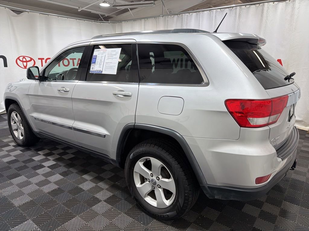 Used 2013 Jeep Grand Cherokee Laredo image 4
