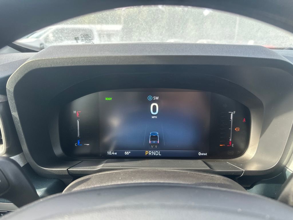 New 2025 Ford Maverick XLT image 23