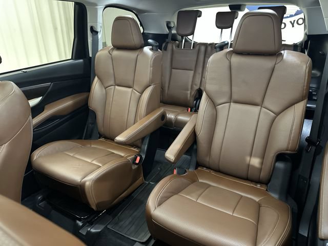 Used 2022 Subaru Ascent Touring w/ Popular Package #2A AWD/4WD image 28