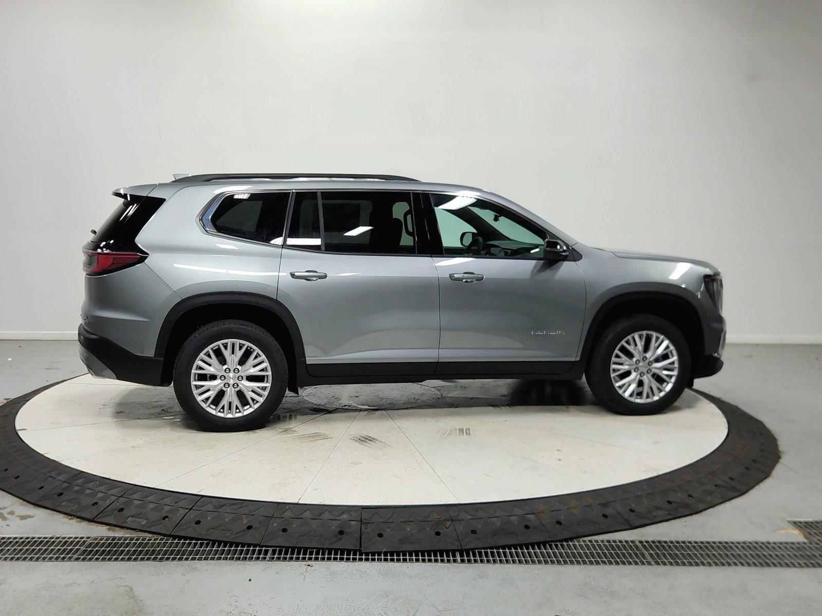 New 2027 GMC Acadia Elevation w/ Elevation Premium Package FWD image 9