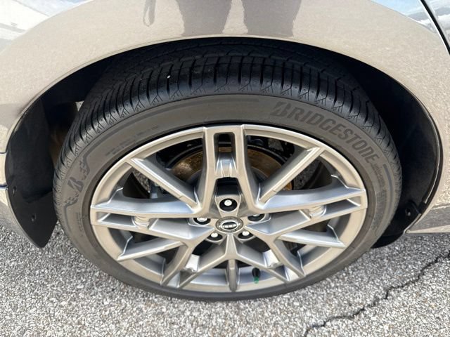 Used 2024 Nissan Altima 2.0 SR FWD image 14
