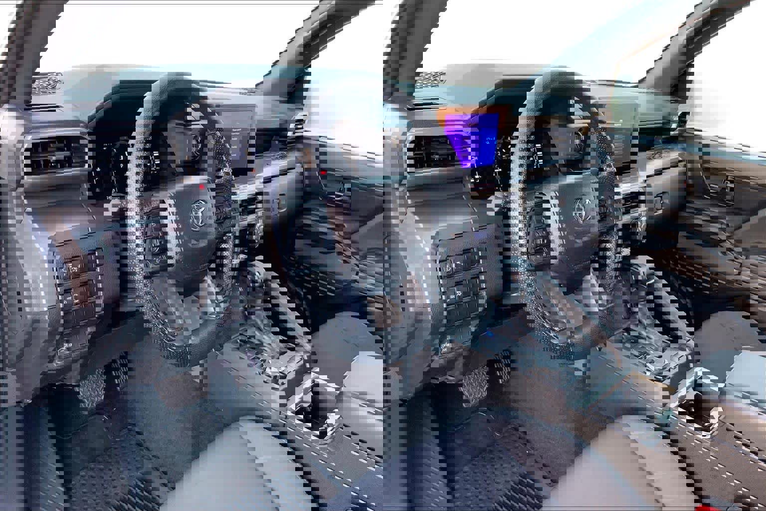 Used 2024 Toyota Tacoma SR5 image 32