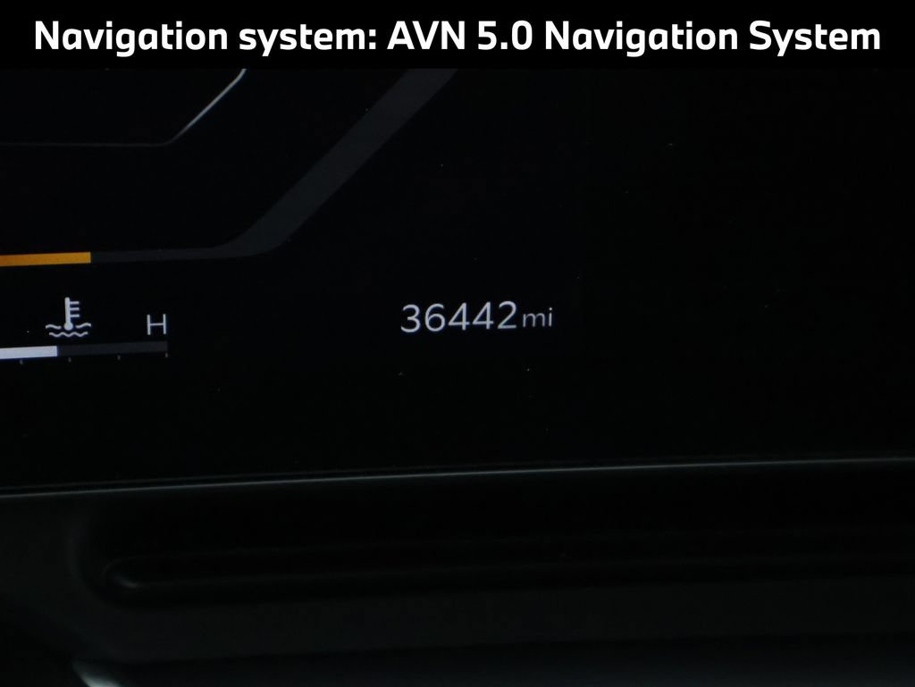 Used 2025 Kia Carnival SX FWD image 3