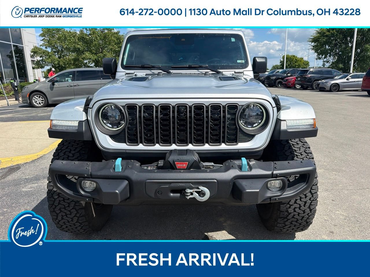 Used 2024 Jeep Wrangler Unlimited Rubicon AWD/4WD image 3