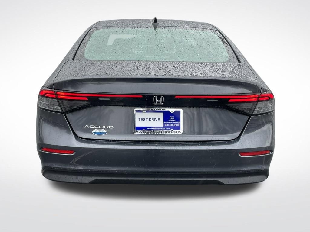 Certified 2025 Honda Accord LX image 5