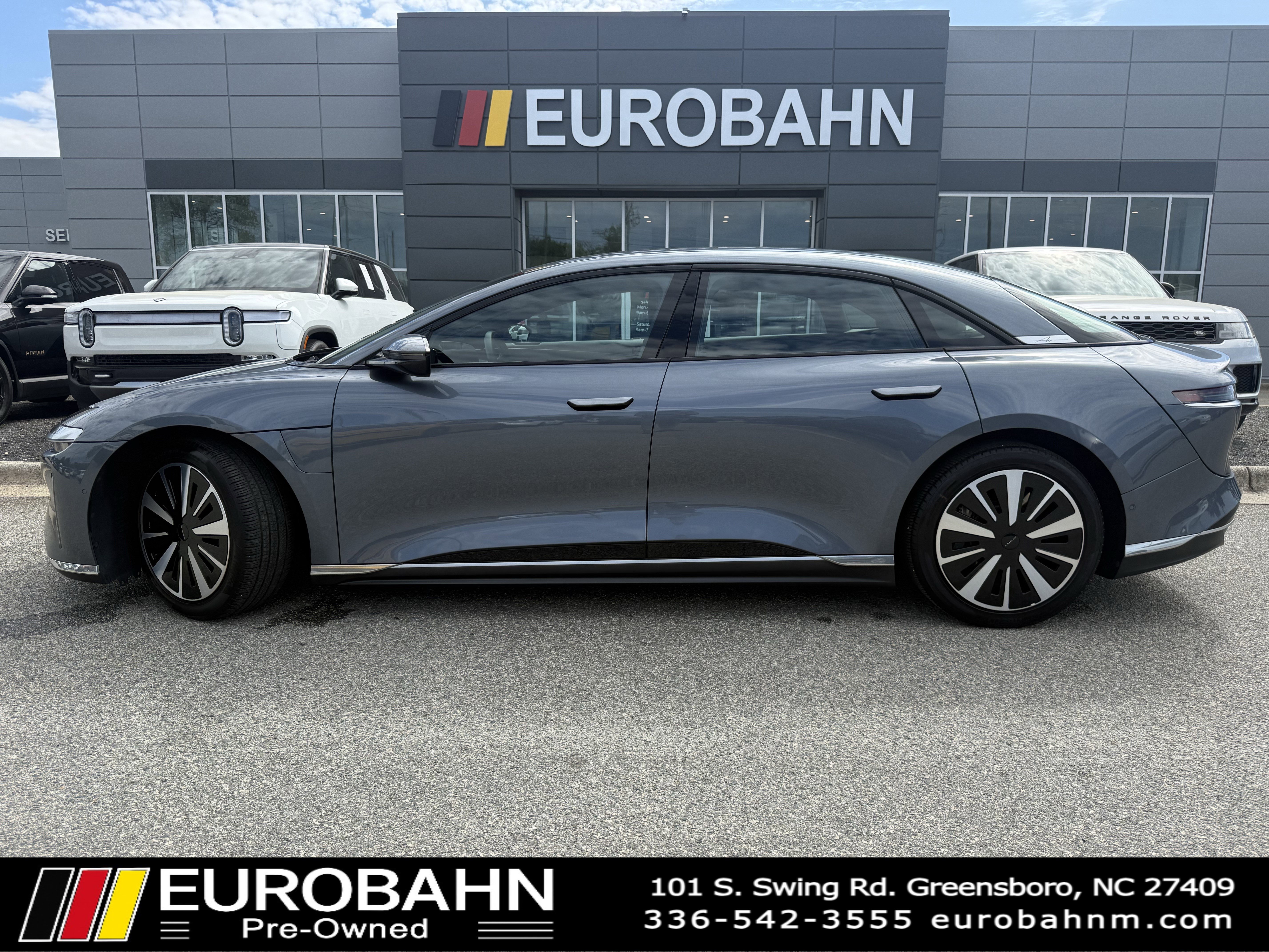Used 2024 Lucid Air Pure image 2