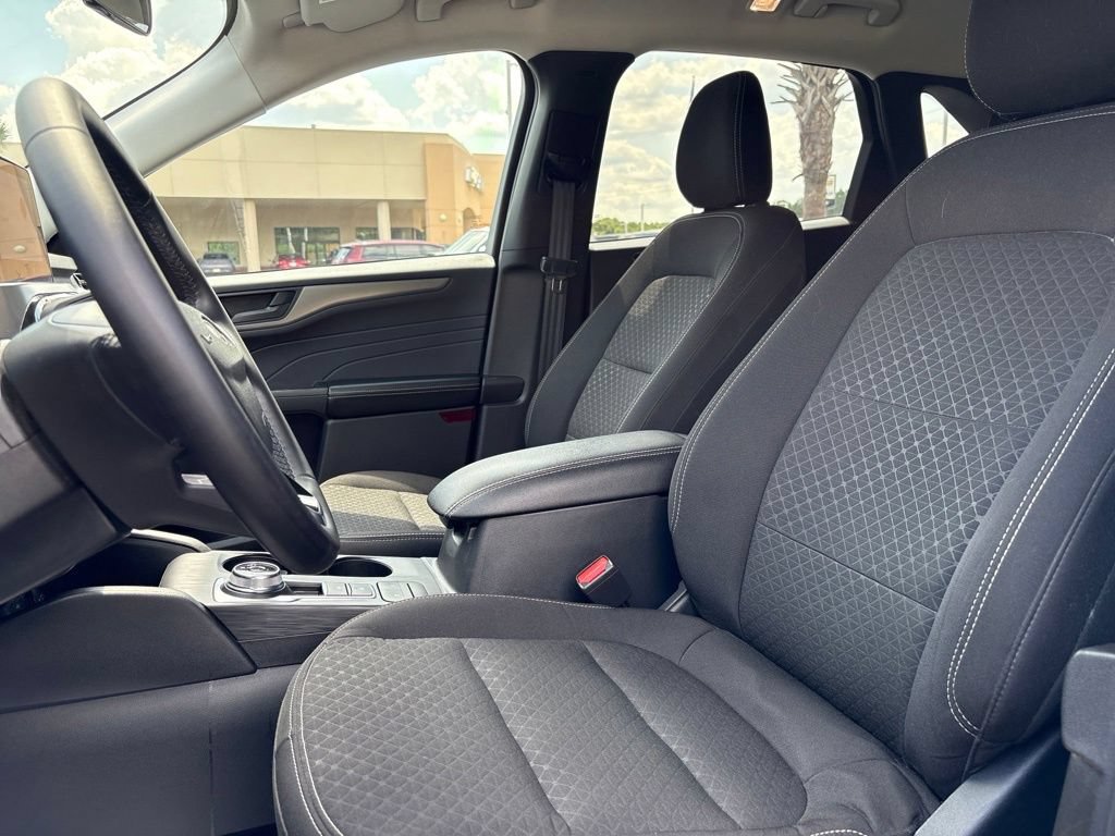 Used 2024 Ford Escape Active FWD image 11