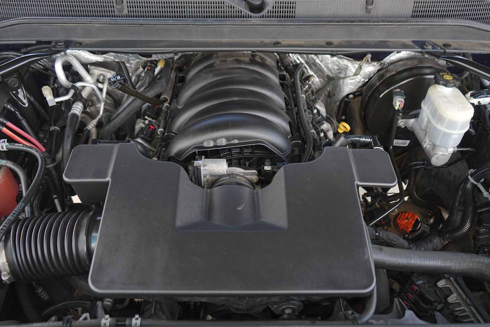 Used 2018 GMC Yukon SLE w/ Convenience Package image 9