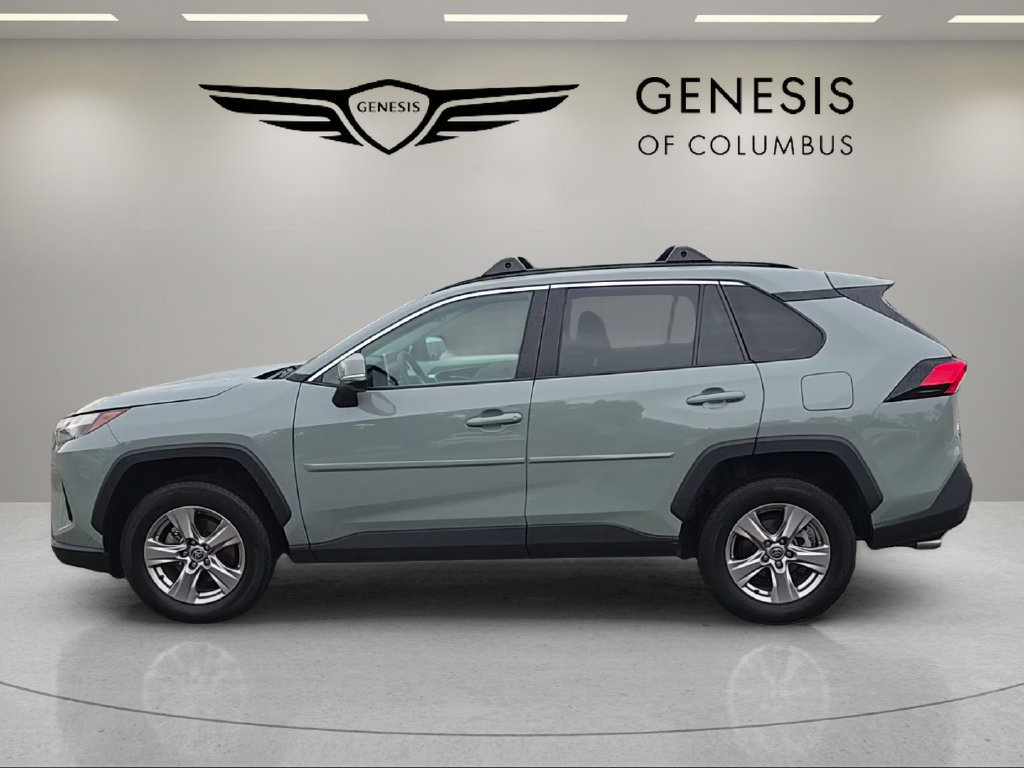 Used 2023 Toyota RAV4 XLE w/ Convenience Package AWD/4WD image 8