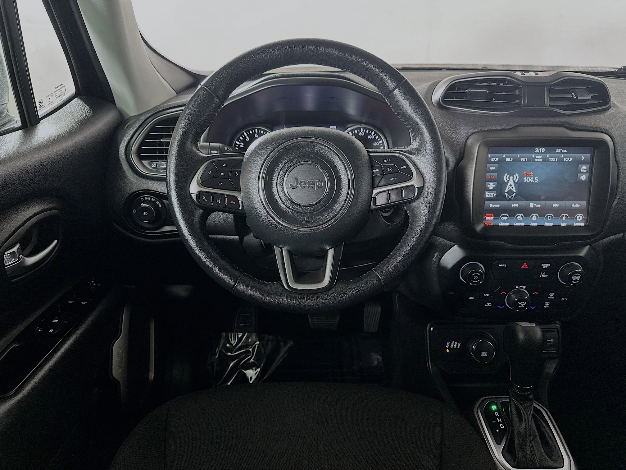 Used 2022 Jeep Renegade Latitude w/ Convenience Group image 21