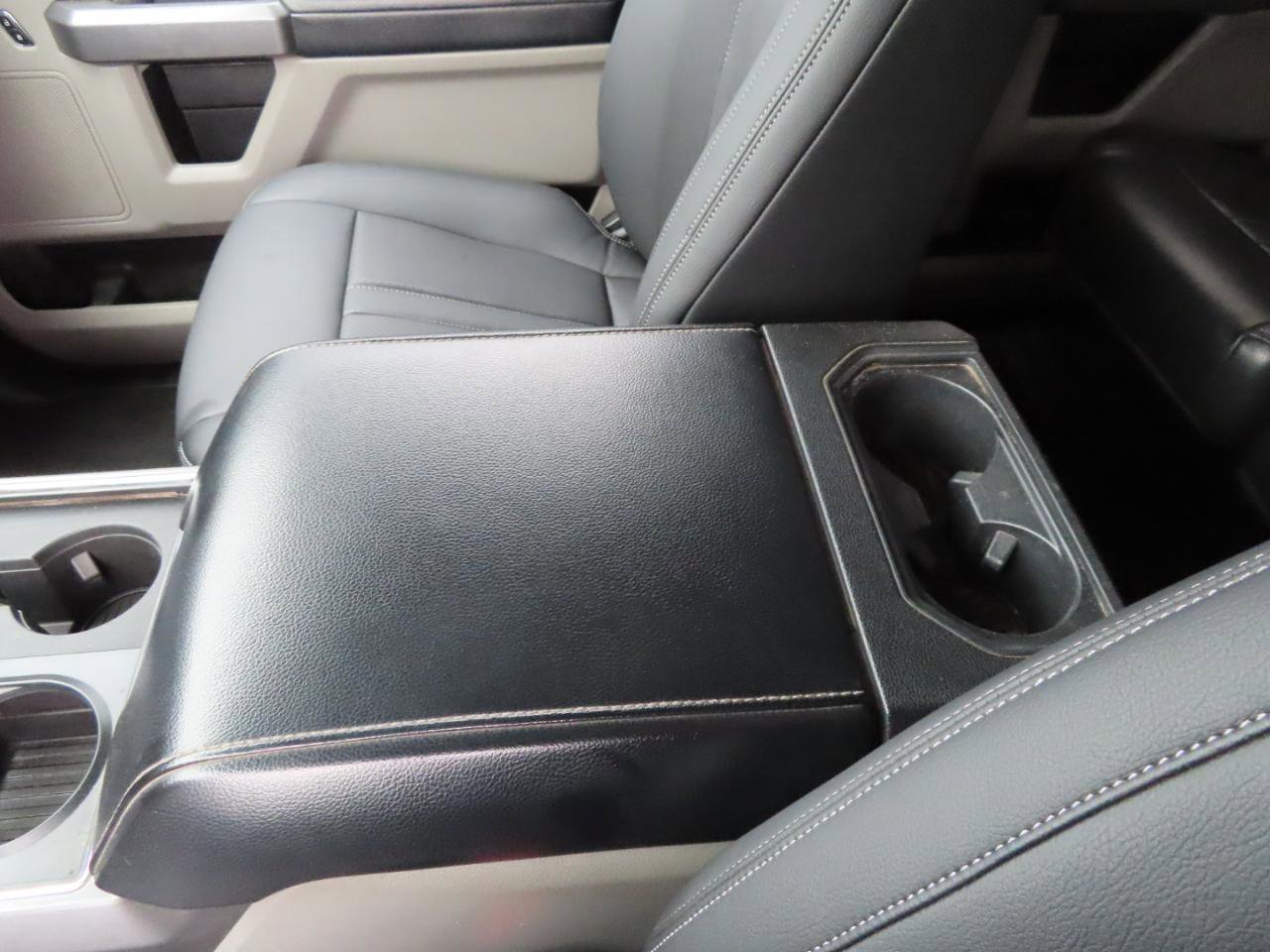 Used 2018 Ford F250 XLT w/ XLT Premium Package image 28