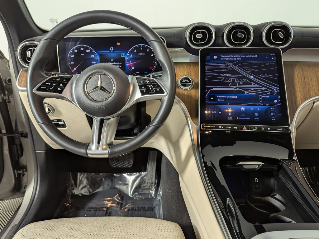 Used 2024 Mercedes-Benz GLC 300 4MATIC image 18