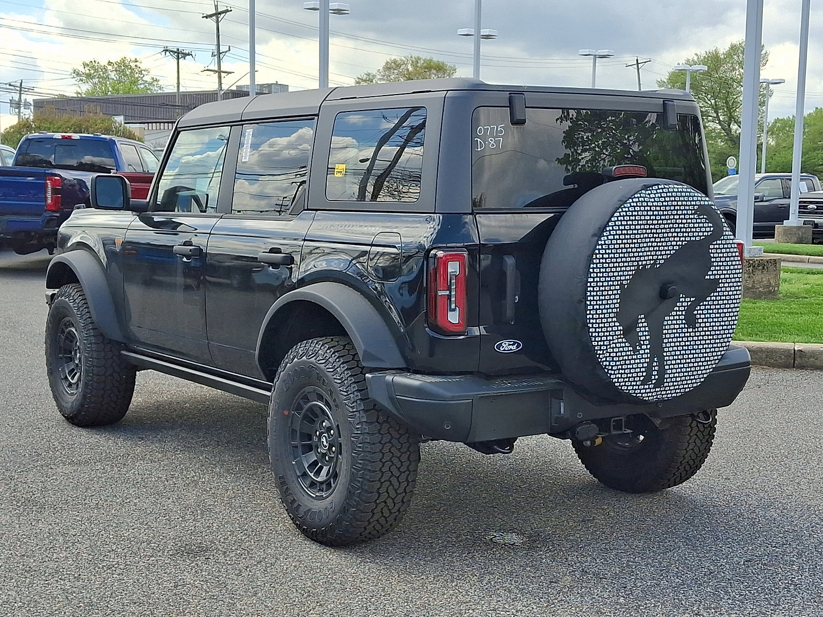 New 2026 Ford Bronco Badlands AWD/4WD image 4