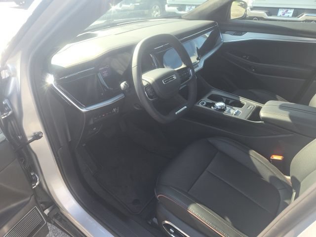 Used 2024 Jeep Wagoneer Launch Edition AWD/4WD image 15