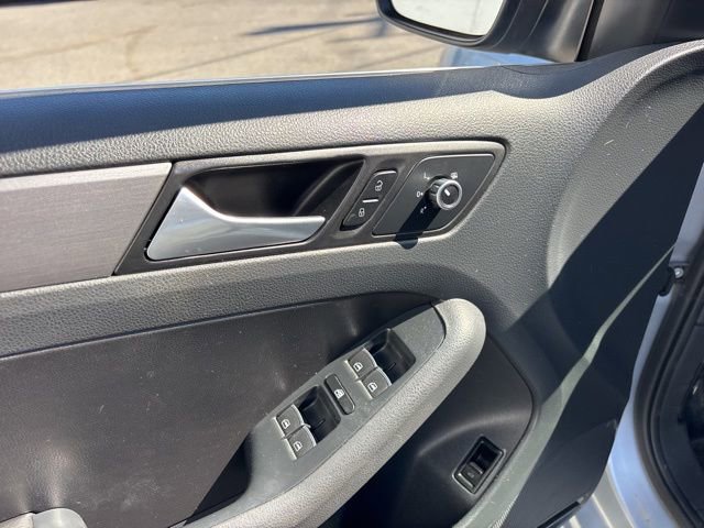 Used 2014 Volkswagen Jetta TDI image 13