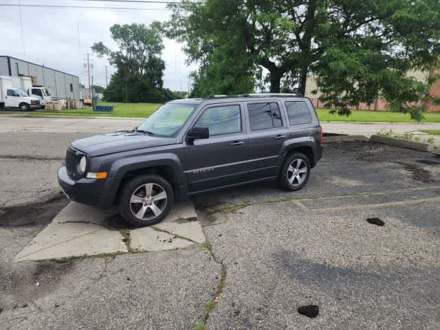 Used 2016 Jeep Patriot High Altitude FWD image 25