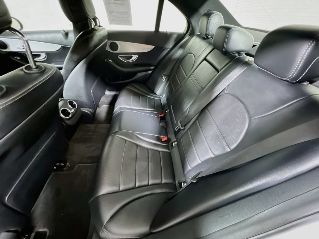 Used 2018 Mercedes-Benz C 300 Sedan image 21