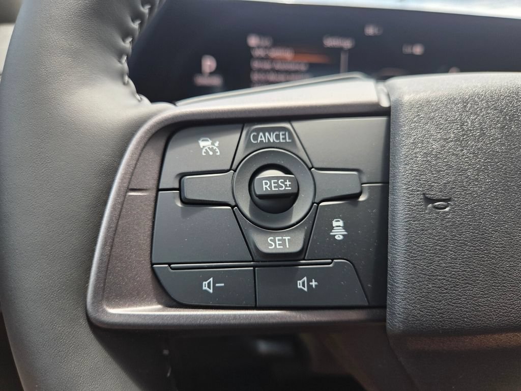 Used 2026 Nissan Sentra SV w/ SV Convenience Package FWD image 13